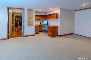 215 Old Newtown Rd, Monroe, CT 06468 - Photo 18