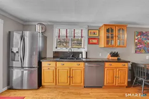 153 Country Club Rd, Middletown, CT 06457 - Photo 18