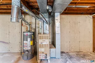 106 Smoke Valley Dr, Stratford, CT 06614 - Photo 34