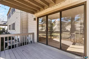 106 Smoke Valley Dr, Stratford, CT 06614 - Photo 10