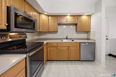 1215 Arganese Place #1215, Trumbull, CT 06611 - Photo 10