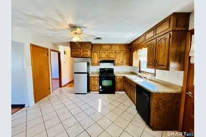 168 Blohm Street, West Haven, CT 06516 - Photo 10