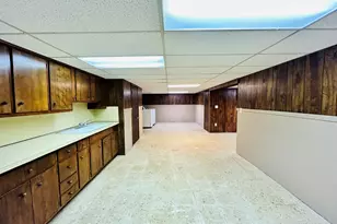 168 Blohm St, West Haven, CT 06516 - Photo 26