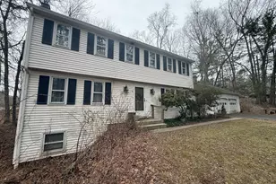 3 Cotswold Way, Avon, CT 06001 - Photo 2