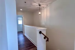 527 West Thames St, Norwich, CT 06360 - Photo 20