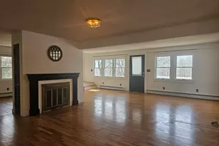 932 Saybrook Rd, Middletown, CT 06457 - Photo 10