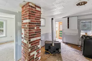 57 Chapman St, Windham, CT 06226 - Photo 16