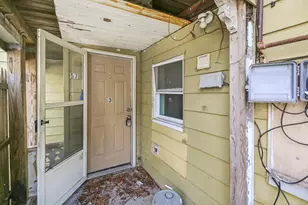 57 Chapman St, Windham, CT 06226 - Photo 4