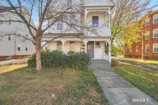 29 Fairview St, West Hartford, CT 06119 - Photo 2