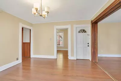 29 Fairview Street #1st Floor, West Hartford, CT 06119 - Photo 10