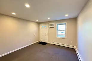 139 Bradley St, New Haven, CT 06511 - Photo 4