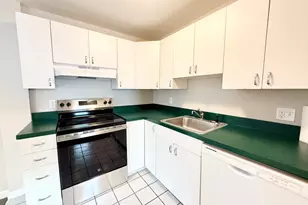 139 Bradley St, New Haven, CT 06511 - Photo 2