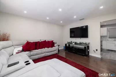 76 Kenmore Avenue, Waterbury, CT 06708 - Photo 4