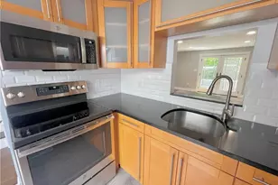 35 Seaside Ave, Stamford, CT 06902 - Photo 4