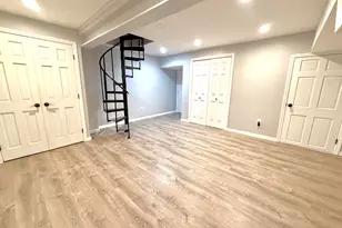 35 Seaside Ave, Stamford, CT 06902 - Photo 16