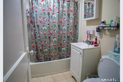 381 Congress Avenue, Waterbury, CT 06708 - Photo 12