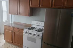 2744 Main St, Bridgeport, CT 06606 - Photo 8