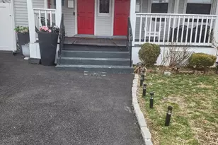 2744 Main St, Bridgeport, CT 06606 - Photo 2