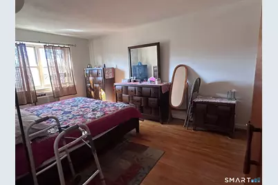 70 Grove Hill Street #APT 2G, New Britain, CT 06052 - Photo 4