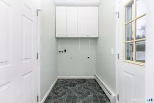 559 W Main St, Hebron, CT 06231 - Photo 30