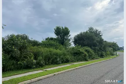 29 Farm View Drive, Norwich, CT 06360 - Photo 2