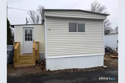 55 Sugar Street #17, Newtown, CT 06470 - Photo 1