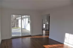 32 Deer Hill Rd, Redding, CT 06896 - Photo 8