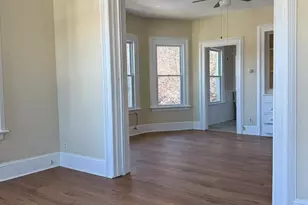 140 Hillside Ave, Shelton, CT 06484 - Photo 4