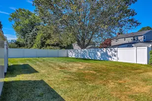 33 Fenwood Rd, Old Saybrook, CT 06475 - Photo 30