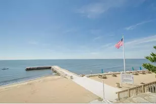 33 Fenwood Rd, Old Saybrook, CT 06475 - Photo 2