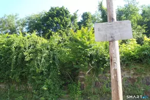 88 School St, Norwich, CT 06360 - Photo 1