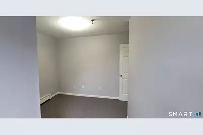 678 Savin Avenue #APT 2E, West Haven, CT 06516 - Photo 34