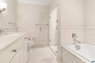 85 Memorial Rd, West Hartford, CT 06107 - Photo 18