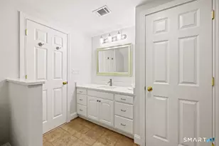 33 Trotwood Dr, West Hartford, CT 06117 - Photo 24