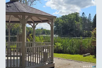 24 Fox Run, Woodbury, CT 06798 - Photo 32