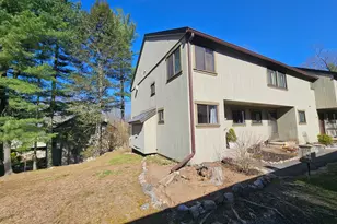 24 Fox Run, Woodbury, CT 06798 - Photo 2