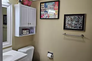 24 Fox Run, Woodbury, CT 06798 - Photo 16