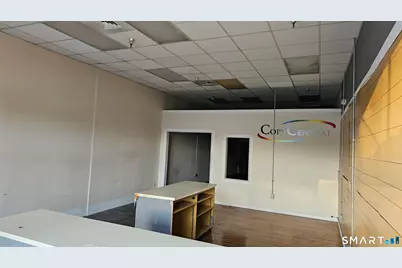 700 Poquonock Avenue, Windsor, CT 06095 - Photo 8