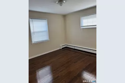 38 Greenhurst Lane, East Hartford, CT 06118 - Photo 8