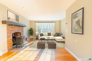 140 N Frontage Rd, Killingly, CT 06239 - Photo 12