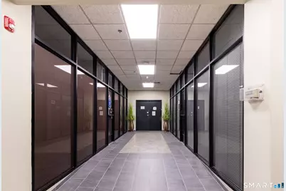 207 Bank Street #1D, Waterbury, CT 06702 - Photo 2