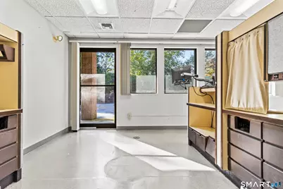 256 Boston Post Road, Waterford, CT 06385 - Photo 16