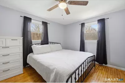 8 Manor Road, Montville, CT 06370 - Photo 10