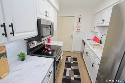 1 Concorde Way #B3, Windsor Locks, CT 06096 - Photo 10