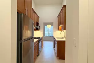 9 Cook Close, Ridgefield, CT 06877 - Photo 2