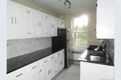 70 Strawberry Hill Avenue #APT 1-2D, Stamford, CT 06902 - Photo 6