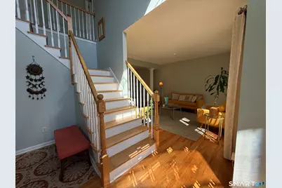 36 Country Lane, Bethany, CT 06524 - Photo 2