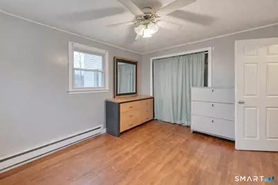 40 Cottage Grove Circle, Bloomfield, CT 06002 - Photo 10