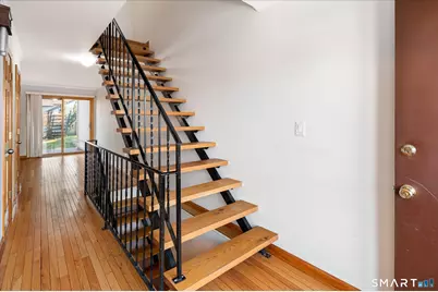 135 Courtland Avenue #APT 13, Stamford, CT 06902 - Photo 12