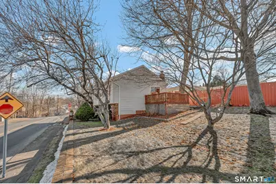 50 Farm Street, Danbury, CT 06811 - Photo 4